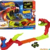 Ataque de la serpiente hot wheels monster trucks - con bone shaker