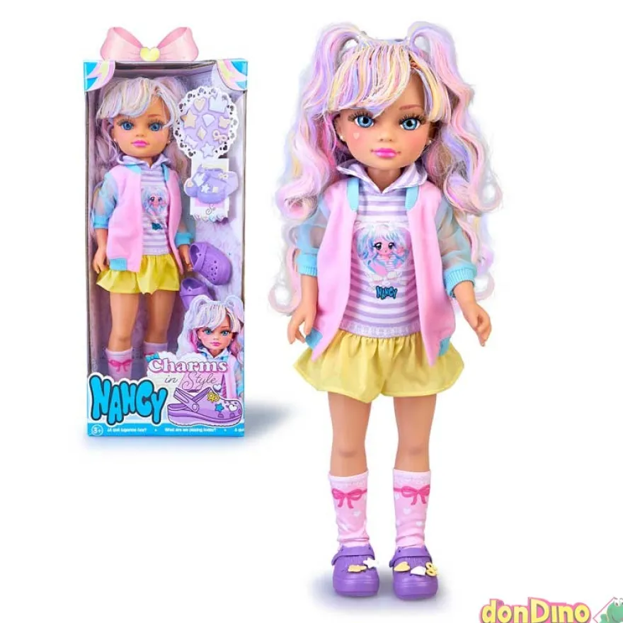 Muñeca nancy charms in style