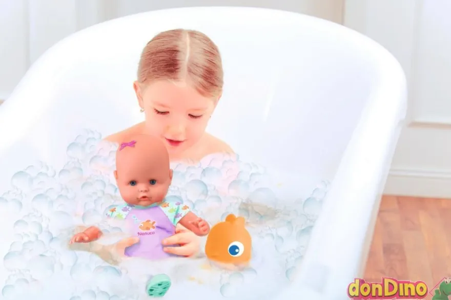 Nenuco mi primer baño soft con pez cuerpo sumergible